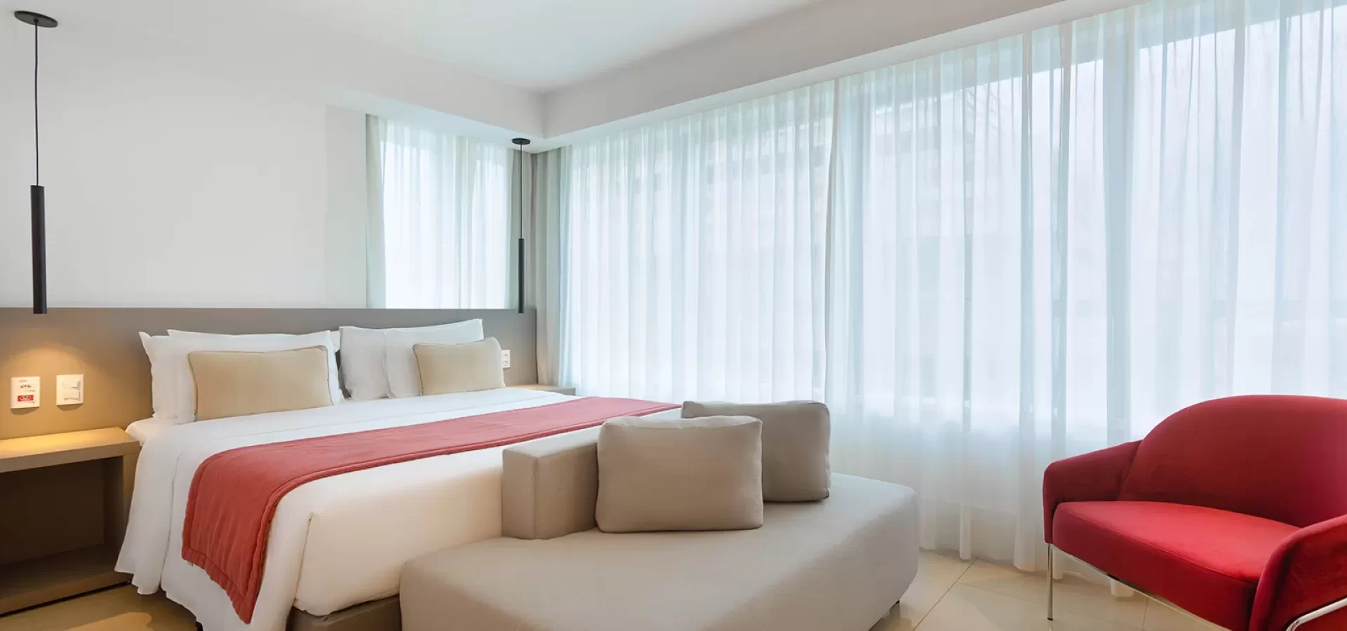 56721_premium_bedroom_2