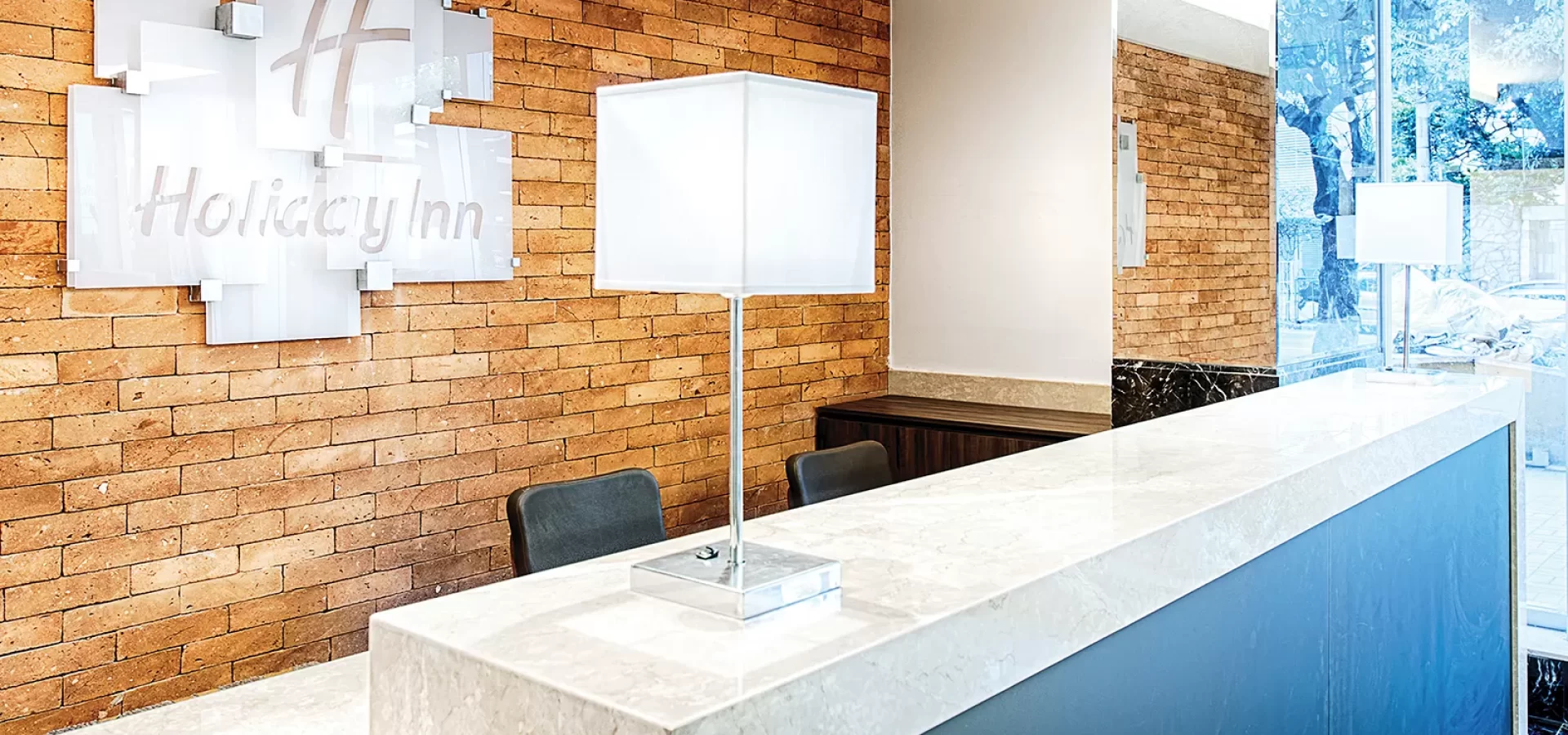 PÁGINA-DUPLA-PROJETOS-(HOLIDAY-INN-SAVASSI)-03---04