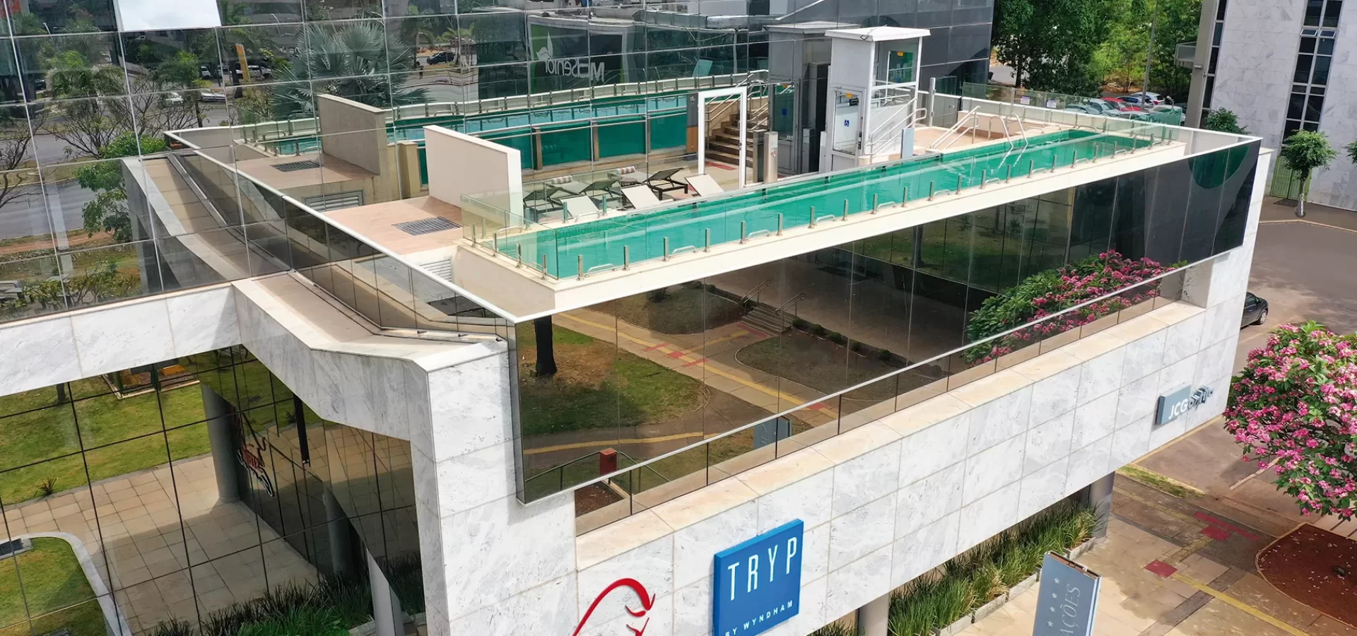 TRYP_Brasilia_Fachada